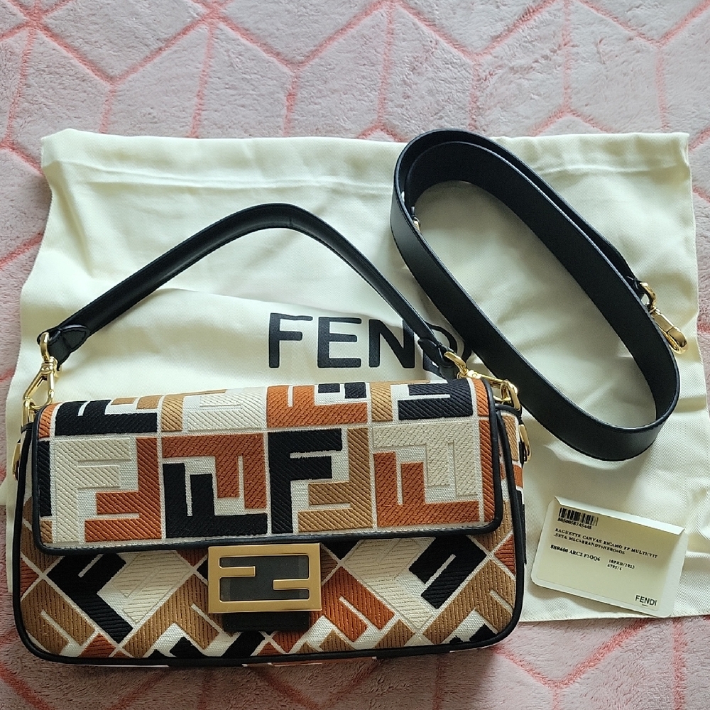 Fendi Baguette Canvus/silk FF Multi